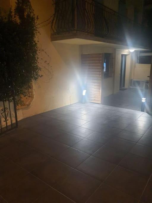 Superbe Appartement Avec Jacuzzi Et Exterieur Perpignan Exterior photo
