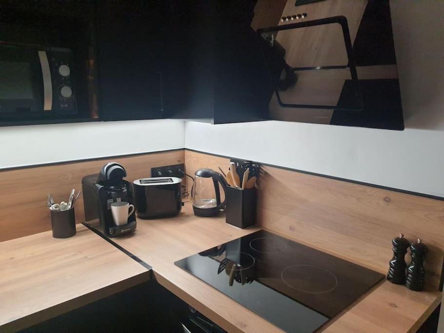 Superbe Appartement Avec Jacuzzi Et Exterieur Perpignan Exterior photo
